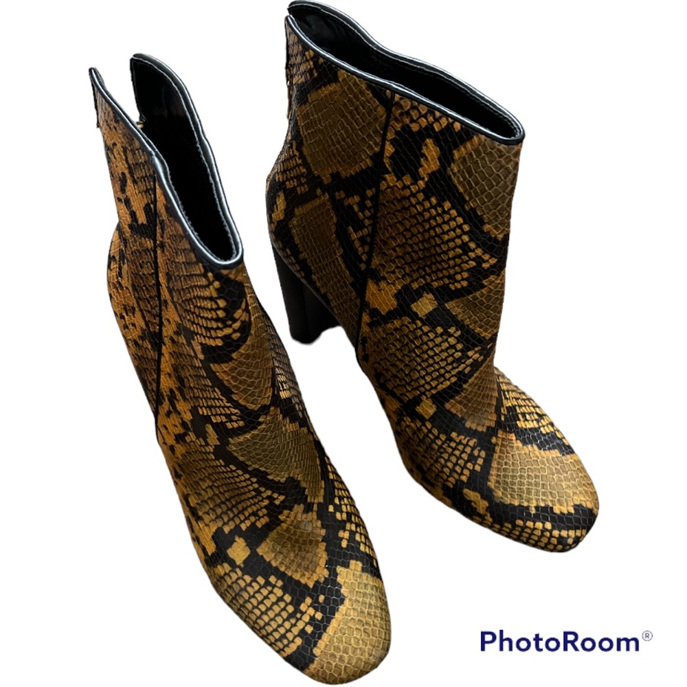 Aqua “Soren” mustard black snake print genuine leather tall block heel boot 8.5 - Picture 3 of 4